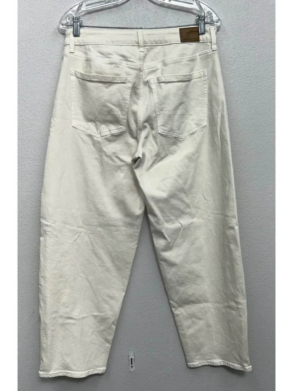 American Eagle Barrel Jeans Womens 6 Cream High Rise Ankle 31”x27.5”